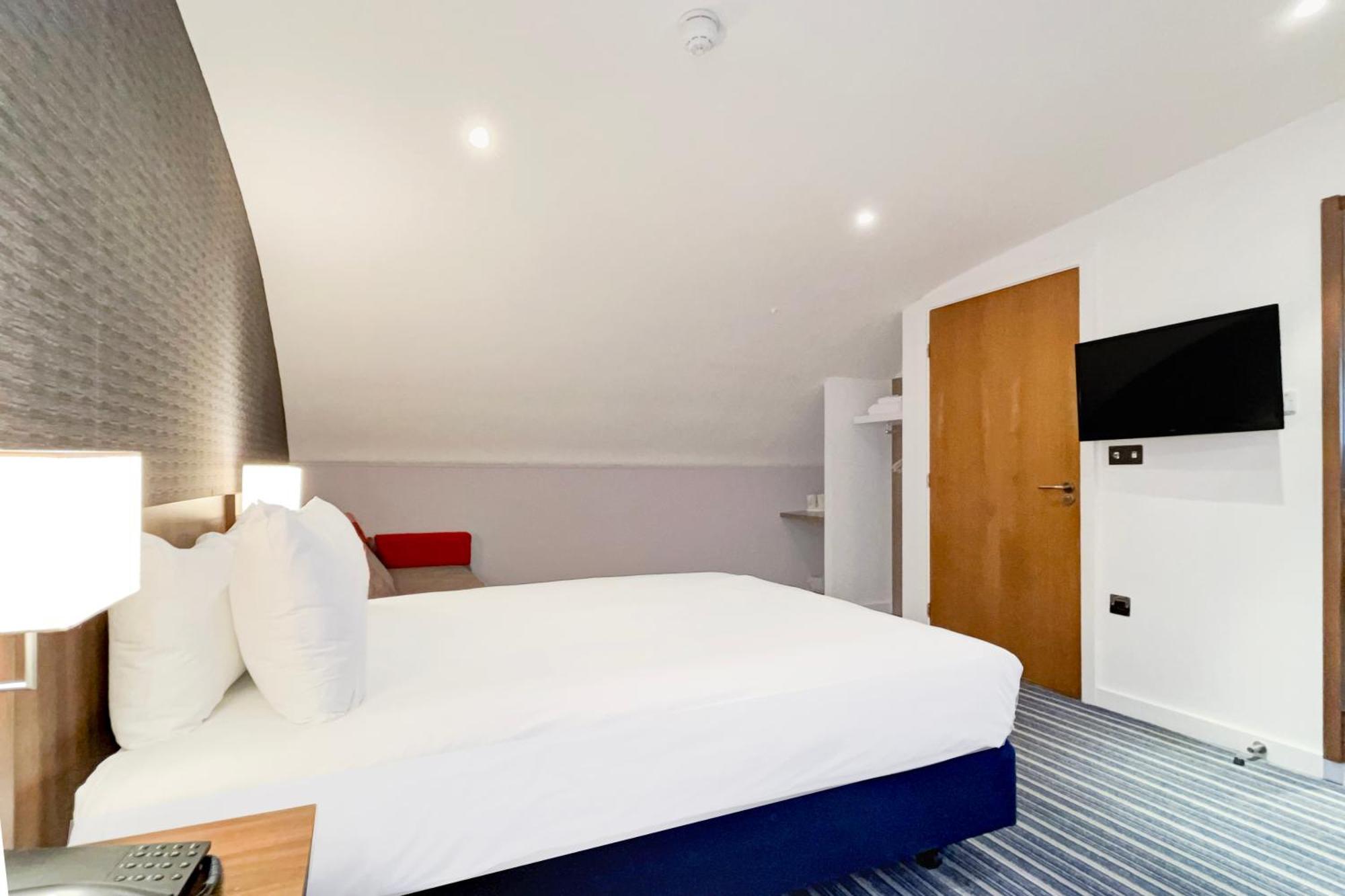 Belvilla Crewe City Centre Hotel Lifestyle Exterior photo
