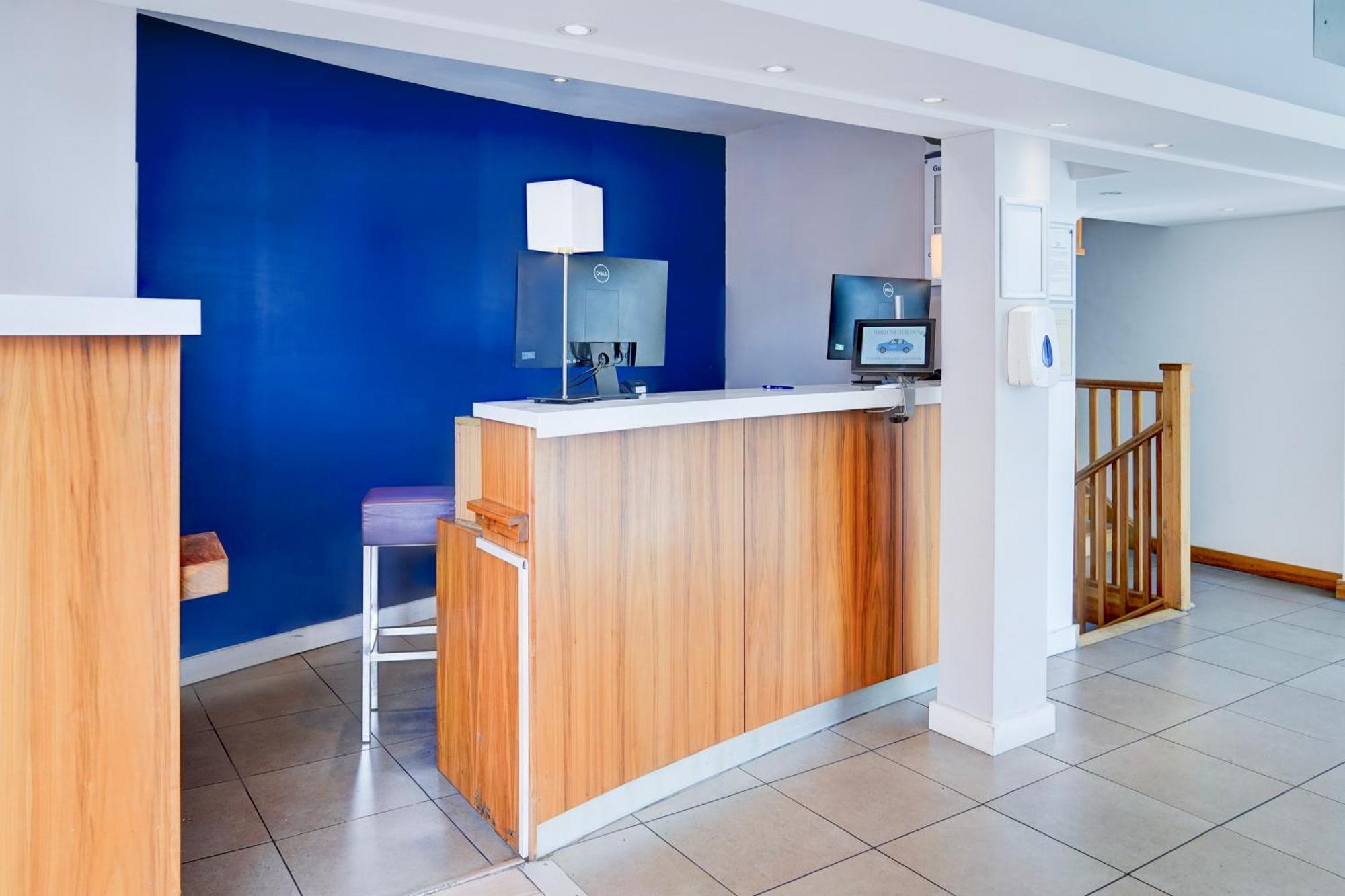 Belvilla Crewe City Centre Hotel Lifestyle Exterior photo